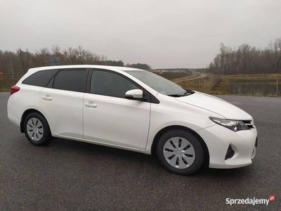 używany Toyota Auris 