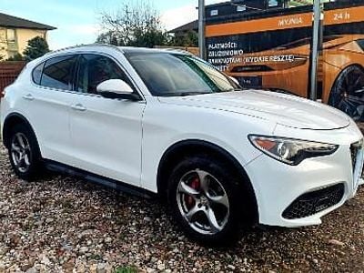 używany Alfa Romeo Stelvio Św Sprow-Zarej-4X4-Navi-Kamera-Alu-Skóra-LED-Asystenci