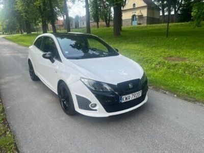 Biały Używany 2011 Seat Ibiza Hatchback | 25 900 zł