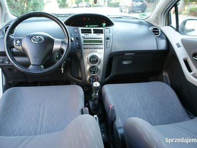 używany Toyota Yaris HIT Jedyna Taka 64 Tyś KM*1.3 101KM * Bezwypadkowa * Okazja