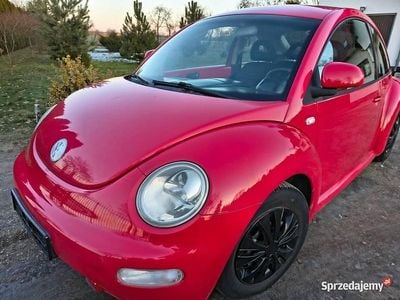 używany VW Beetle 2.0 benzyna ładny