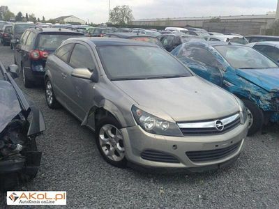 Srebrny (metalik) Używany 2007 Opel Astra Hatchback | 29 127 zł