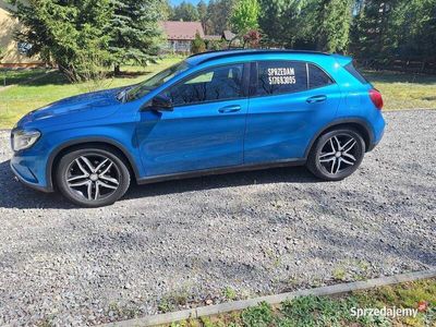 Mercedes GLA200