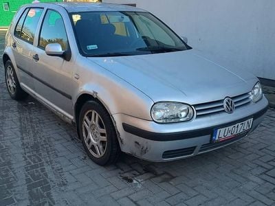 Używany VW Golf IV 2001 Srebrny Hatchback