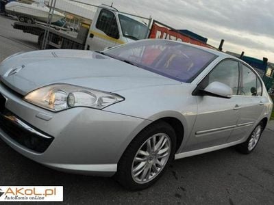Srebrny (metalik) Używany 2010 Renault Laguna III Initiale Paris Hatchback | 46 800 zł