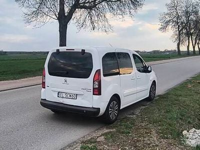 Używany Peugeot Partner Tepee 2016 Minivan