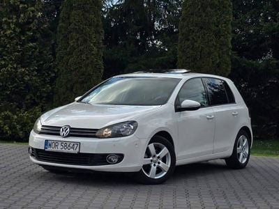 Używany VW Golf VI 105 KM (77 kW) 2010 Biały Hatchback