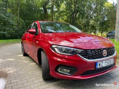Bordowy Używany 2019 Fiat Tipo Sedan/Limuzyna | 53 900 zł