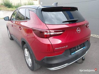Używany Opel Grandland X Ultimate 177 KM (130 kW) 2019 Wiśniowy SUV