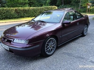 Bordowy Używany 1995 Opel Calibra Coupe | 32 900 zł