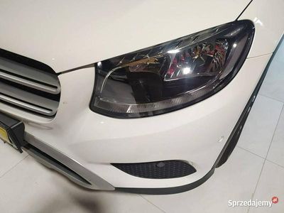 Biały Używany 2019 Mercedes GLC250 SUV | 109 900 zł (Drogi)