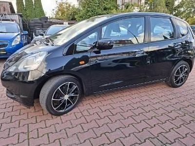 Używany Honda Jazz 90 KM (66 kW) 2010 Czarny Hatchback