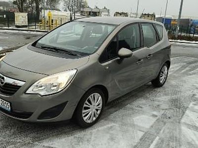 Używany Opel Meriva 120 KM (88 kW) 2013 Szary Minivan