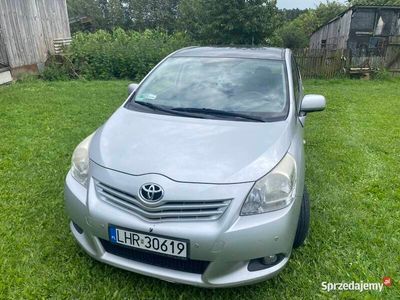 używany Toyota Verso Verso 2.0 D4D. Panorama, webasto, tempomat, kamera.2.0 D4D. Panorama, webasto, tempomat, kamera.