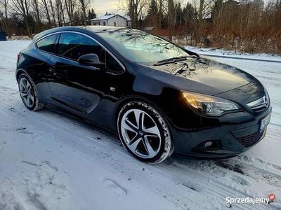 używany Opel Astra GTC 1,4 Turbo 140KM