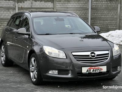 używany Opel Insignia 1.4dm 140KM 2012r. 213 000km