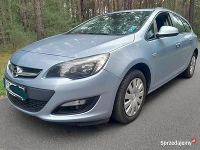 Używany Opel Astra 2014 Niebieski Kombi