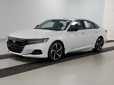 używany Honda Accord 1.5dm 192KM 2021r. 90km