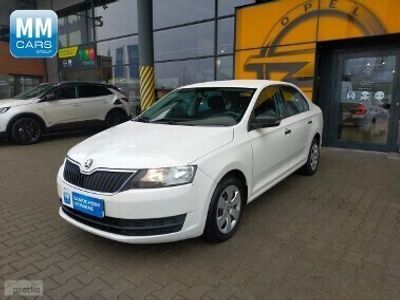 Biały Używany 2017 Skoda Rapid Active Hatchback | 44 700 zł (Drogi)