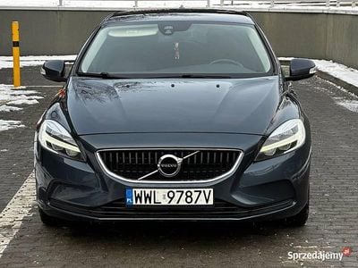 Używany 2018 Volvo V40 | 38 000 zł (Dobra cena)