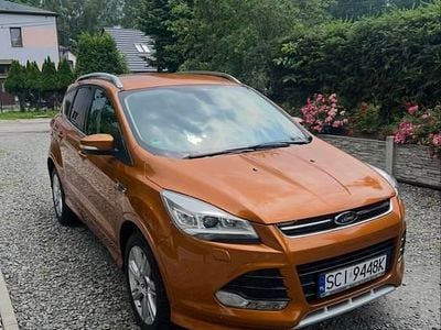 Pomarańczowy Używany 2015 Ford Kuga ST SUV | 42 900 zł (Uczciwa cena)
