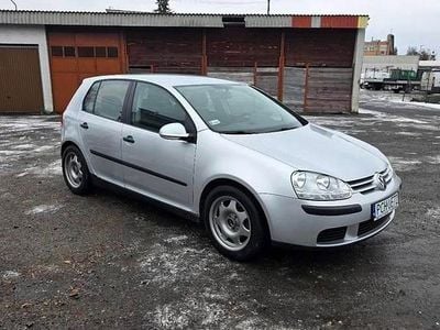 Używany VW Golf V 2006 Srebrny Hatchback