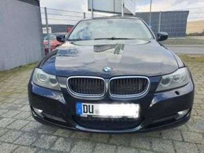 używany BMW 320  2009r.