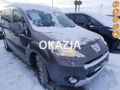 używany Peugeot Partner PRZESTRONNY MINIVAN Z BOGATYM WYPOSAŻENIEM,1.6 BENZYNA,90 kM, MANUAL