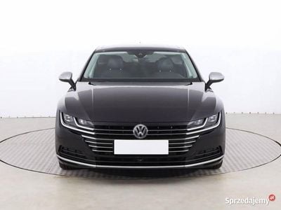 Używany VW Arteon 190 KM (139 kW) 2017 Czarny Sedan/Limuzyna