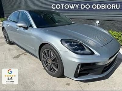 Porsche Panamera 4