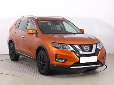 Używany Nissan X-Trail 177 KM (130 kW) 2017 Pomarańczowy SUV