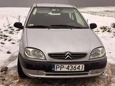 Używany 2002 Citroën Saxo Hatchback | 2500 zł