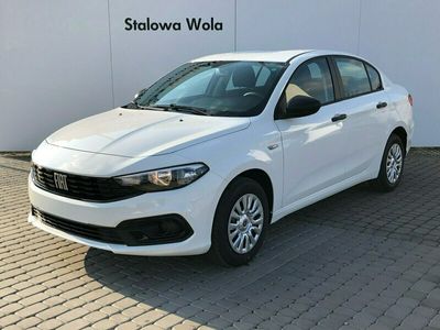 używany Fiat Tipo 1dm 100KM 2021r. 1km