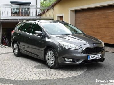 Używany Ford Focus 125 KM (91 kW) 2016 Szary Kombi