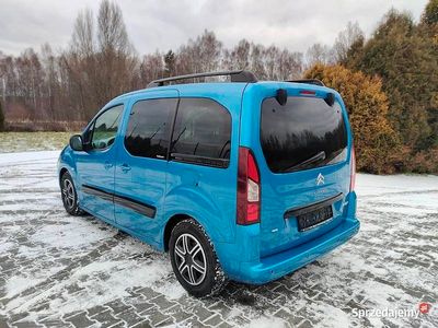 Niebieski Używany 2012 Citroën Berlingo Minivan | 24 900 zł (Uczciwa cena)