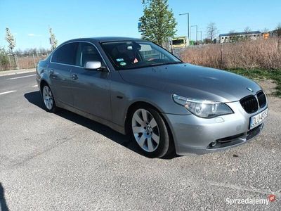 BMW 525