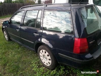Używany VW Golf IV 2000 Granatowy Kombi