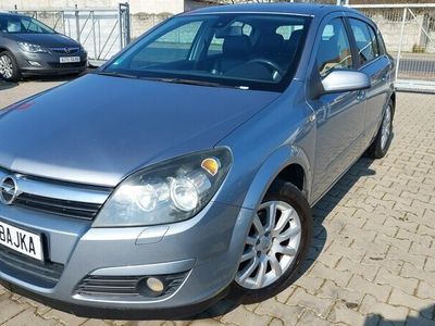 używany Opel Astra 1.8dm 140KM 2004r. 212 998km