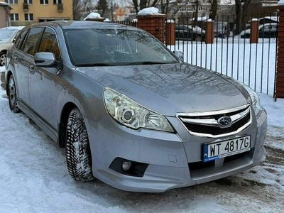 Srebrny Używany 2010 Subaru Legacy Kombi | 21 900 zł (Uczciwa cena)