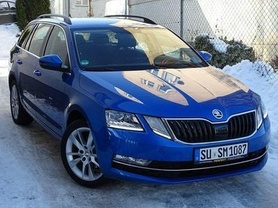 Niebieski (metalik) Używany 2019 Skoda Octavia Kombi | 55 900 zł (Dobra cena)