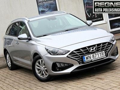 Używany Hyundai i30 120 KM (88 kW) 2022 Srebrny Kombi
