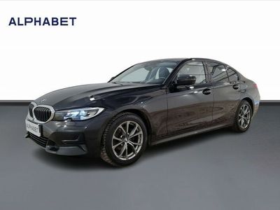 używany BMW 318 2dm 156KM 2021r. 45 501km