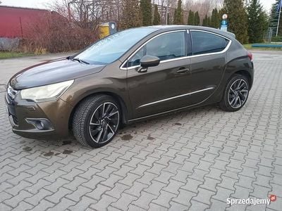 Używany Citroën DS4 2013 Brązowy Hatchback