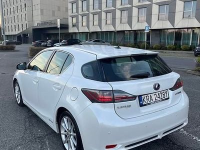 Używany Lexus CT200h 2011 Biały Hatchback