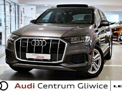 Szary Używany 2023 Audi Q7 Ambiente SUV | 379 900 zł