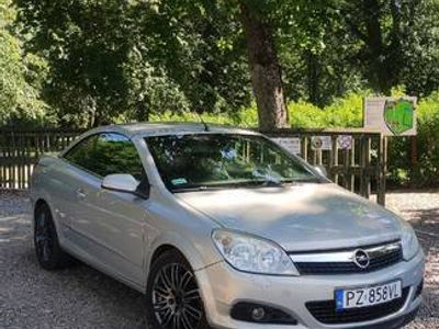 używany Opel Astra Cabriolet 1.9cdti 150km 6skrzynia 2007r 262tys