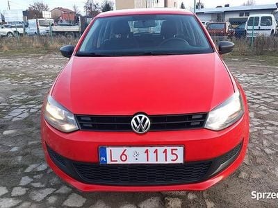 Czerwony Używany 2009 VW Polo Hatchback | 13 900 zł (Uczciwa cena)