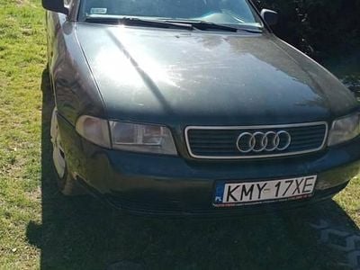Używany Audi A4 1996 Zielony Hatchback