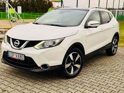 Biały Używany 2016 Nissan Qashqai SUV | 39 900 zł (Dobra cena)