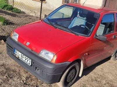 Czerwony Używany 1994 Fiat Cinquecento Hatchback | 4399 zł